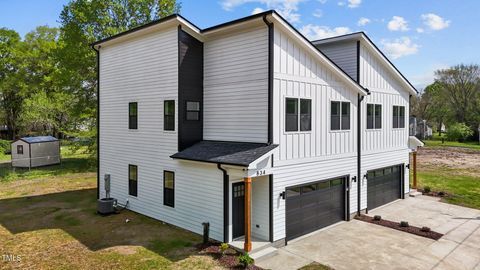 834-836 Day Avenue Burlington NC 27217