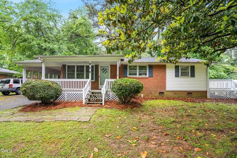 407 W Sixth Street Siler City NC 27344